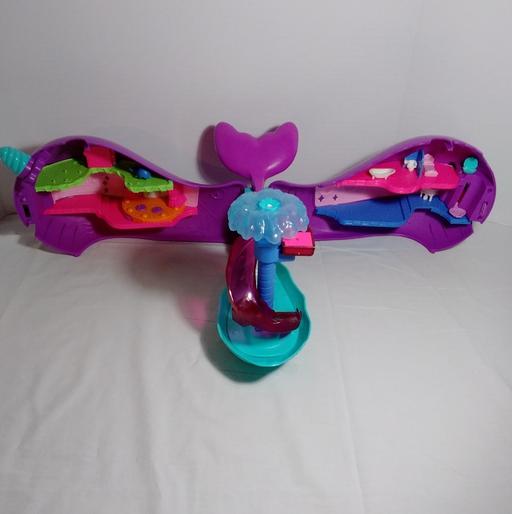 Polly Pocket Bundle - Picture 2 of 7